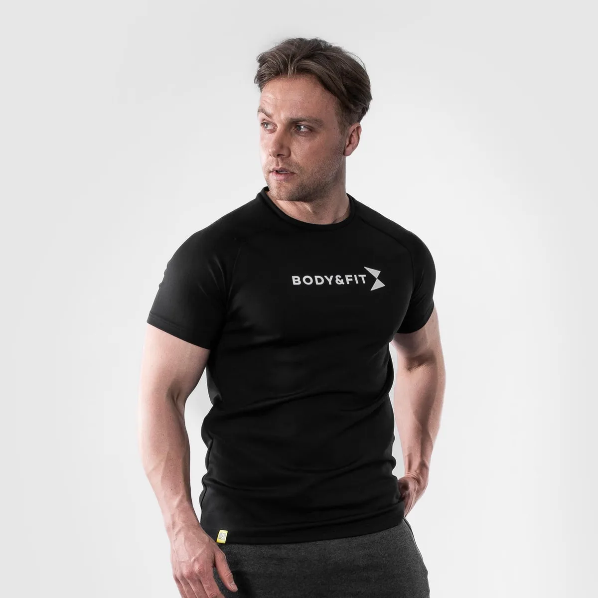 Hero motion T-shirt Zwart / L