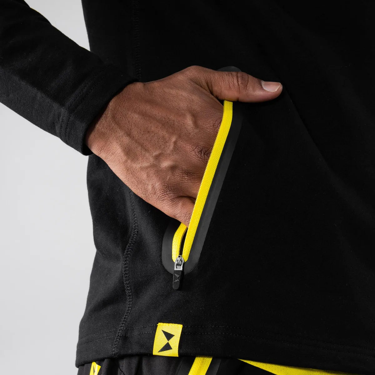 Perfection ease Hoodie Zwart / L – Bild 7