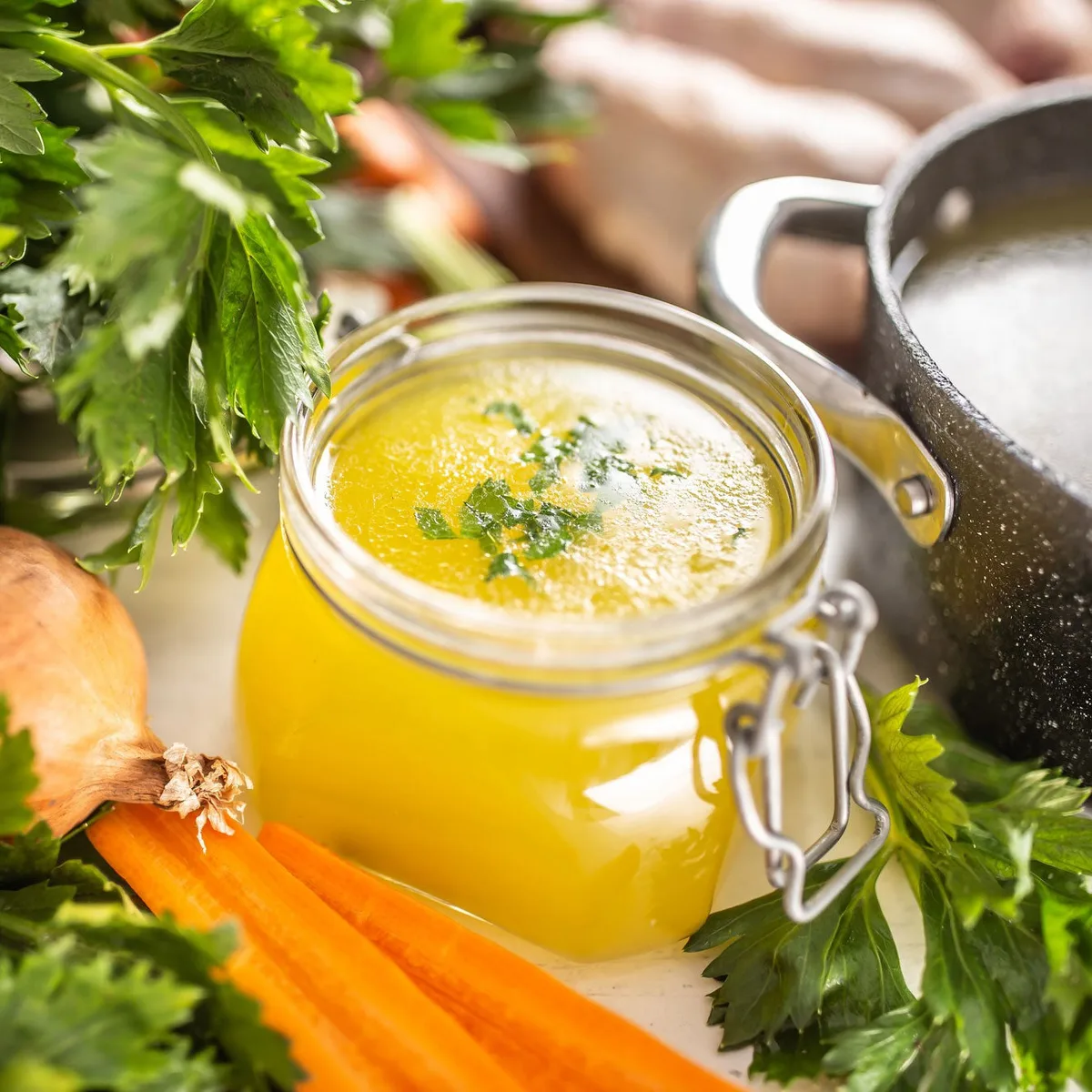 Bio Gemüsebrühe mit 51% Gemüseanteil (500g) – Bild 2