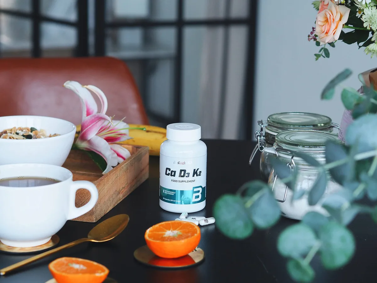 BioTechUSA Ca D3 K2,Calciumhaltiges Nahrungsergänzungsmittel in Kapselform mit Vitaminen und Mineralien, 90 Kapseln – Bild 2