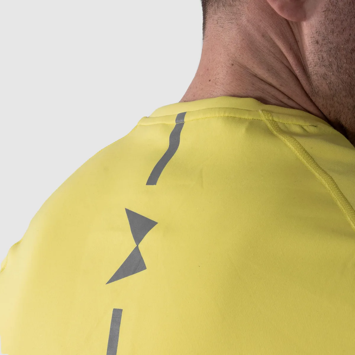 Hero motion T-shirt Geel / XL – Bild 6