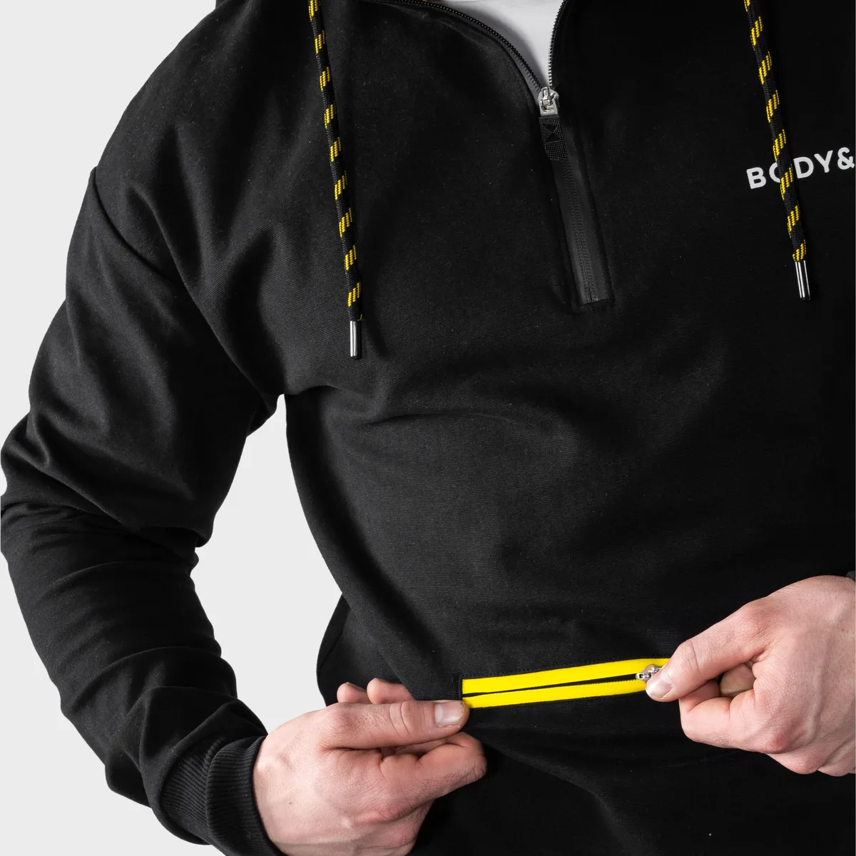 Hero tech Hoodie Zwart / S – Bild 3