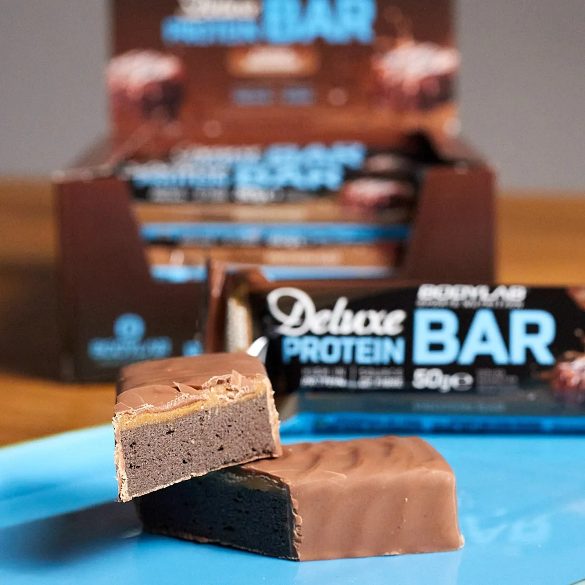 Deluxe Protein Bar (12x50g) Banana Chocolate Flavouring – Bild 6