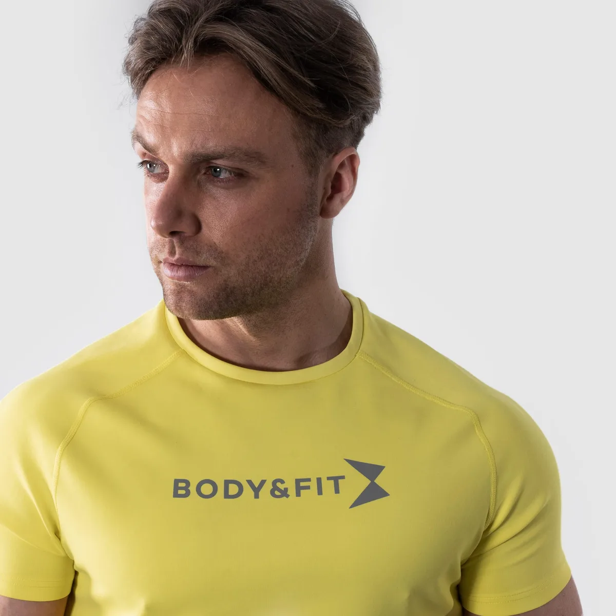 Hero motion T-shirt Geel / XL – Bild 5