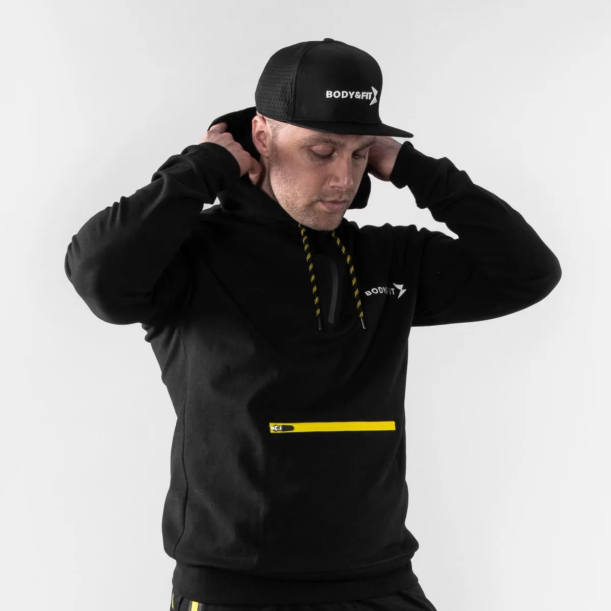 Hero tech Hoodie Zwart / L